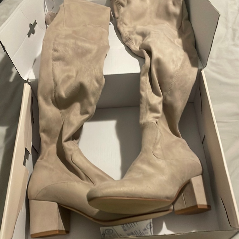 Ivanka Trump over the knee NEW boots
